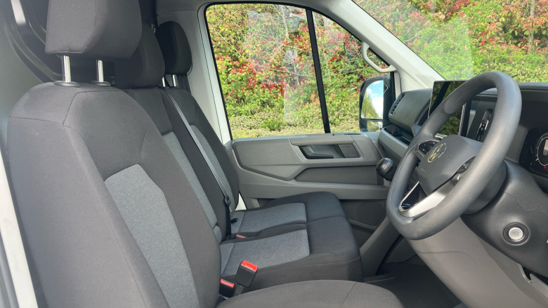 Volkswagen Crafter Cr35 Lwb Diesel 2.0 TDI 140PS Commerce Plus High Roof Van